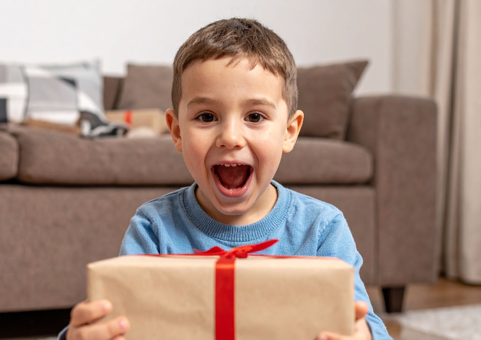 Что подарить ребёнку на Новый год 2026? 15 подарков, от которых дети 6–10 лет реально в восторге